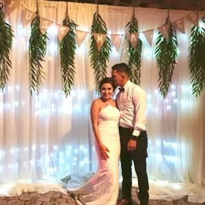 Meet your Posher, Devondra